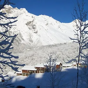 https://chalet-st-michel-de-maurienne.hotels-rhonealpes.com